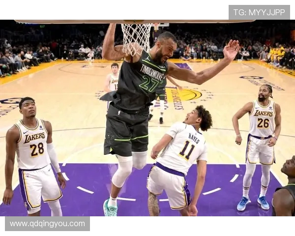 湖人迎战森林狼詹姆斯克莱伯蒂耶罗继续缺阵伤病名单更新 湖人迎战森林狼詹姆斯克莱伯蒂耶罗继续缺阵伤病名单更新