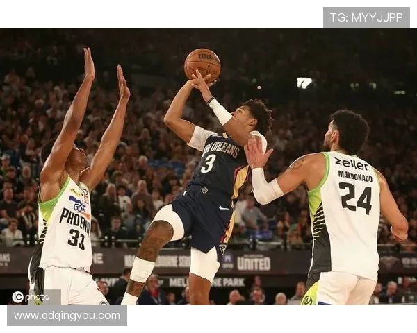 锡安赞普尔如艾弗森般坚定不屈 通过录像学习不断进步展现斗志 锡安赞普尔如艾弗森般坚定不屈 通过录像学习不断进步展现斗志